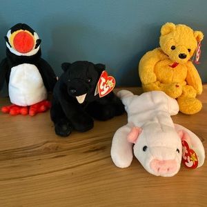 Lot of beanie babies